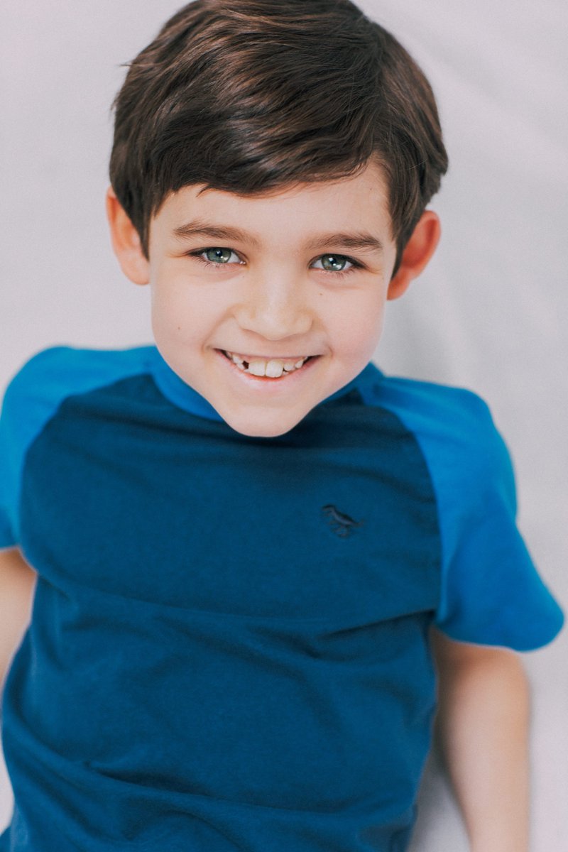 Oscar Eskinazi will play PRINCE JOFFREY VELARYON in Season 2 of House of the Dragon 🩵

His agency promises that Oscar “is on fire” in the second season. The actor is 9 year old and he has already had speaking roles in another projects.
