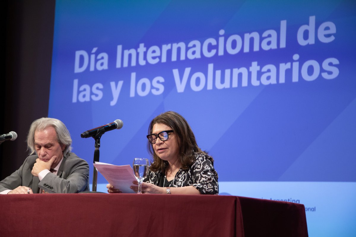 Cascos Blancos 🇦🇷 tweet media