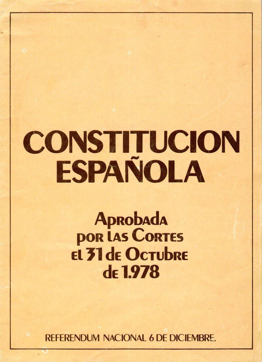 Feliz día de la Constitución Española. 45 años de paz y prosperidad para nuestro pueblo. Los mejores de nuestra historia.