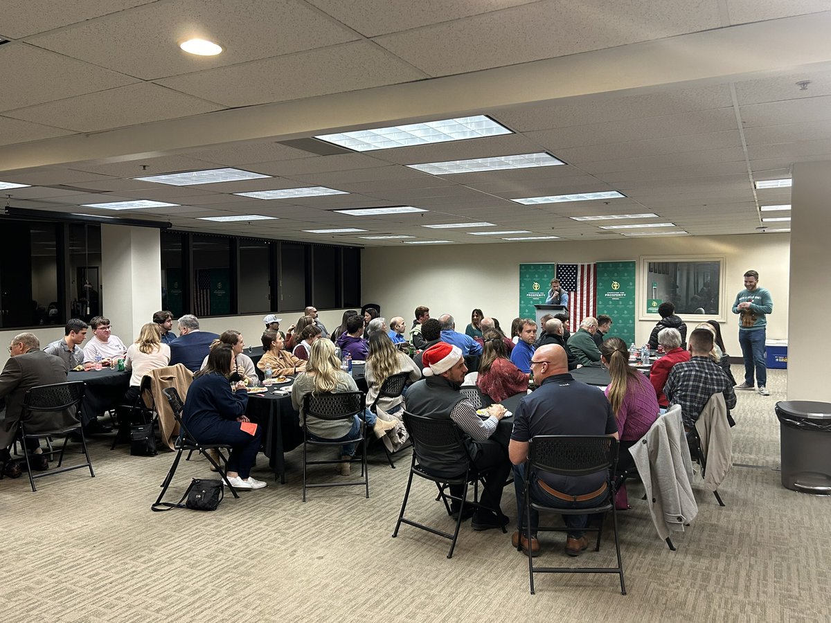 BenReidy_'s tweet photo. It was a great evening in Fort Wayne to celebrate the birth of our Lord alongside a crowded room of volunteers with @AFPhq &amp; @IndianaAFP! 

Thank you to every volunteer who dedicated long hours to expanding freedom &amp; opportunity for all! 

There is a lot of work to be done 2024! https://t.co/sRWMsHEVLR