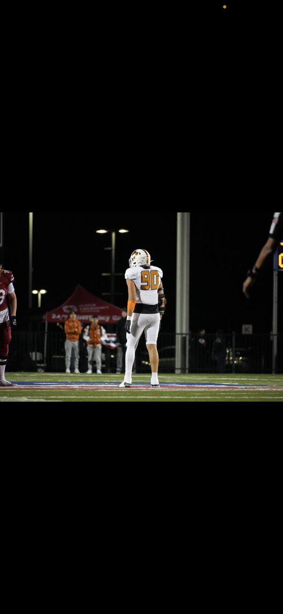 Still looking for a home !!👀