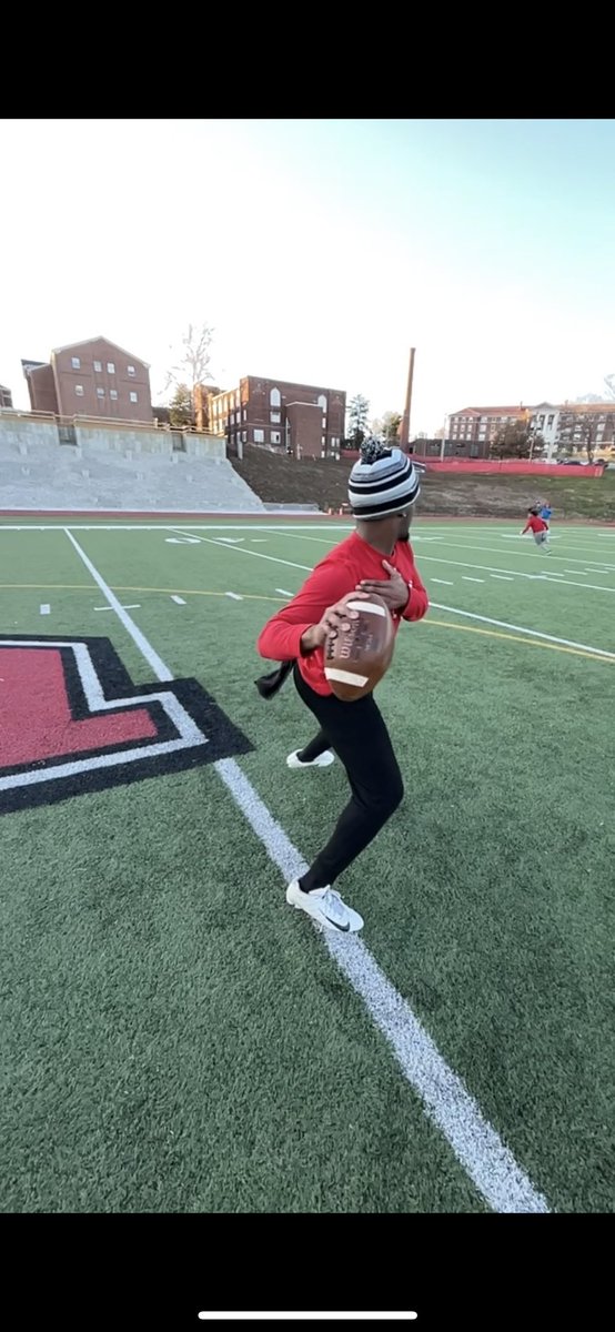 ZONE6Qs Quarterback Training tweet media