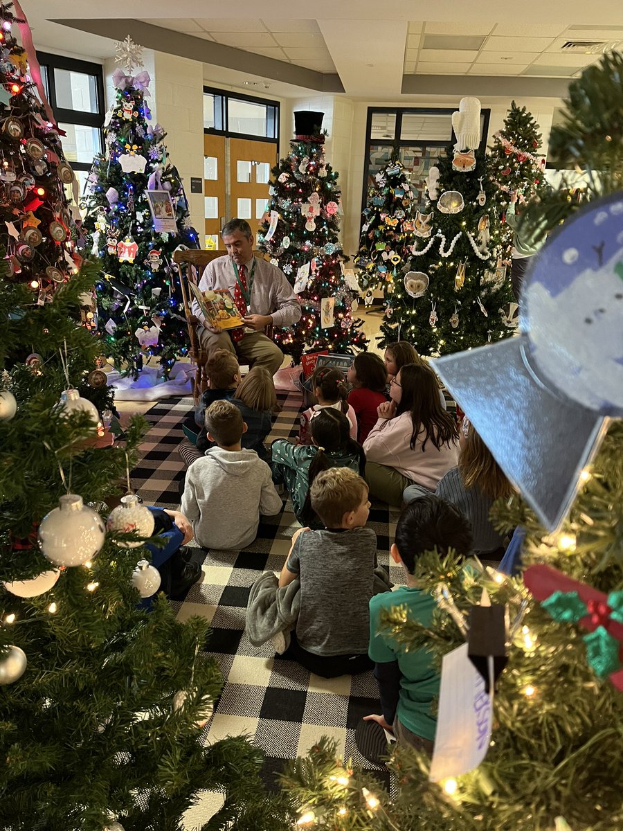Dr. Crumbley (@fultonzone7) on Twitter photo Thank you <a href="/BFESBobcats/">Birmingham Falls ES</a> for the awesome sweatshirt & cheerful tradition of inviting district leaders to read in the Storybook Forest. So many wonderfully book inspired creations! #EveryChildReads <a href="/FultonCoSchools/">FultonCountySchools</a> <a href="/principalwebb/">Don Webb</a> <a href="/StefiWickers41/">Stefi Wicker Slewitzke</a> Thank you <a href="/BFESBobcats/">Birmingham Falls ES</a> for the awesome sweatshirt & cheerful tradition of inviting district leaders to read in the Storybook Forest. So many wonderfully book inspired creations! #EveryChildReads <a href="/FultonCoSchools/">FultonCountySchools</a> <a href="/principalwebb/">Don Webb</a> <a href="/StefiWickers41/">Stefi Wicker Slewitzke</a>