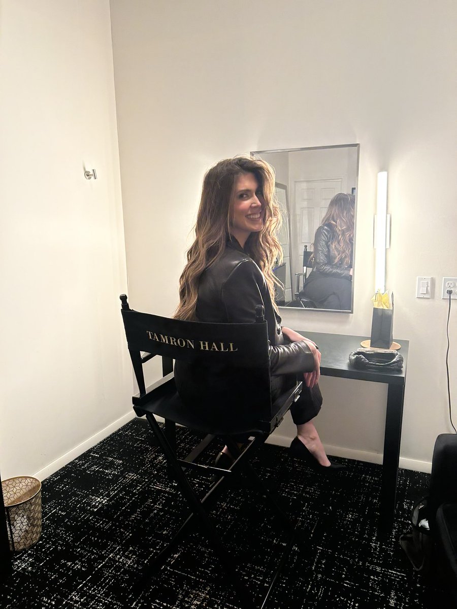 jcarteraltman's tweet photo. Exciting news! Catch me on @tamronhall live on December 8th. Mark your calendars and join me for this special episode! 🌟 #LiveTV #JessicaCarterAltman https://t.co/CFHdYI26i4