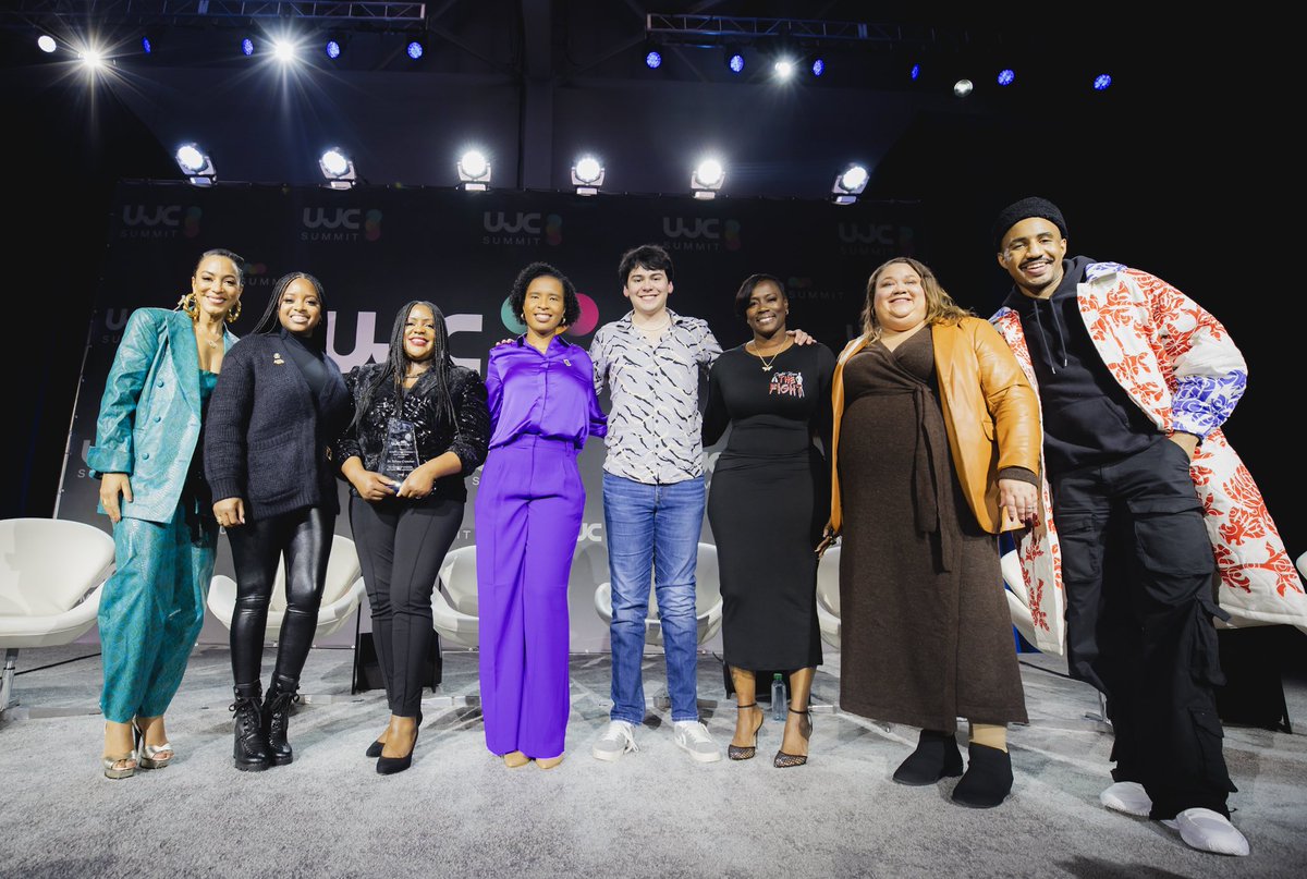 aandersonreed's tweet photo. Honored to be part of a powerful discussion about 2024 and beyond with a crew of visionary people with @unitedjusticec.
In 2024, make a plan to vote and don't stop there. Plant a seed — a dream for the future — today. Water and nourish it.
Our lives depend on it.
#UJCSummit23 https://t.co/dWdQ3eZTKG