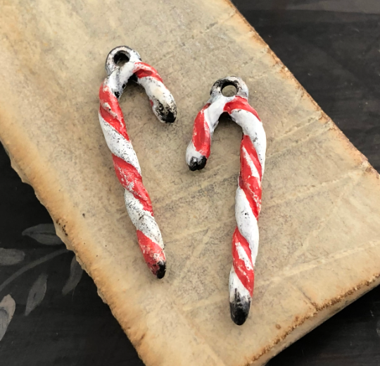 InvicitiJewelry's tweet photo. Handcrafted Pewter Candy Cane Earring Charms ~https://t.co/Jj30sOy3Tw ~ #handmadejewelry #etsy DIY Jewelry Making Components https://t.co/MD38lktyTK