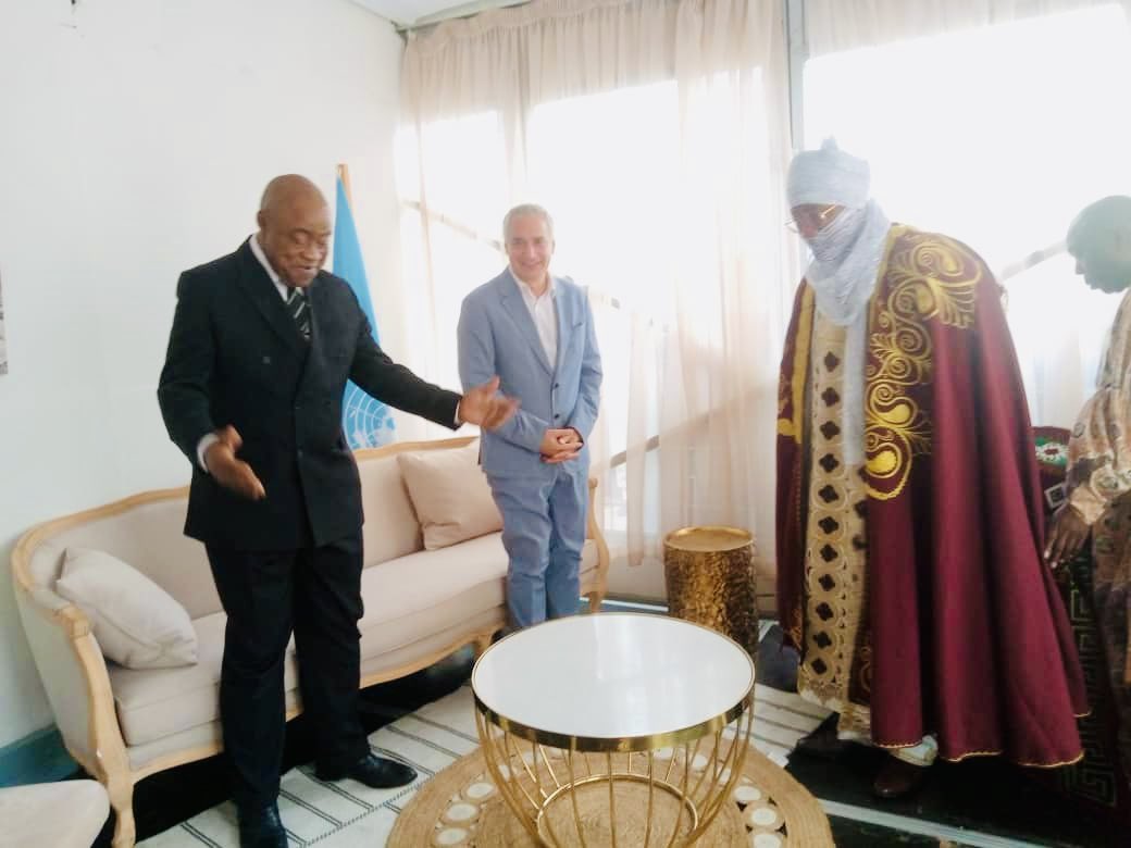 Sa Majesté Sultan Roi des Bamoun tweet media