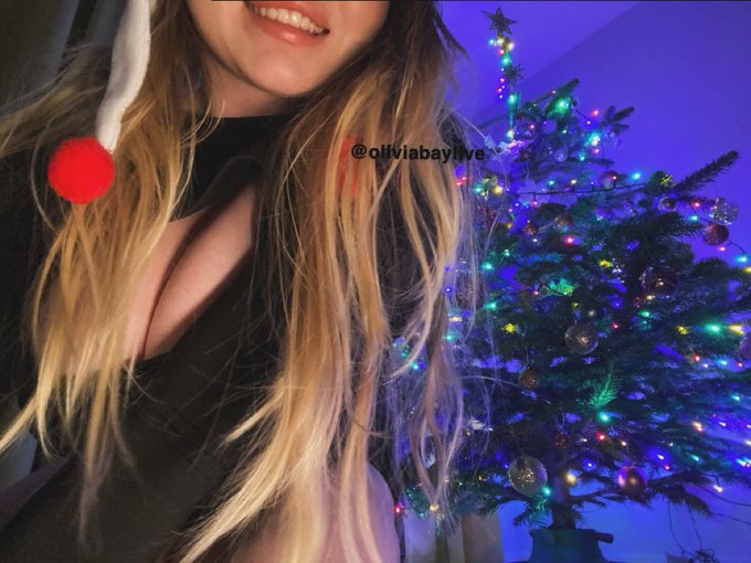 Like if u want take off my dress 😈 Next post I will do it 🎅🏻 https://t.co/rS1a9PJbLa<a href="/tag/oliviabaylive"class="tags"><span>#oliviabaylive</span></a><a href="/tag/miejscapubliczne"class="tags"><span>#miejscapubliczne</span></a><a href="/tag/duzecycki"class="tags"><span>#duzecycki</span></a>