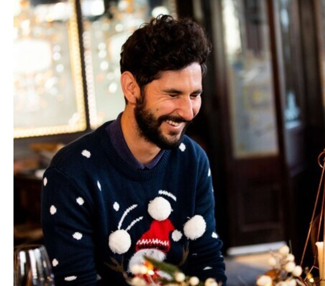 Enjoy a trip to us tomorrow, in the ugliest jumper you can find with your family, friends or work colleagues in sweaters that only a mother could love!
Thursday is the new Friday, right? ;)

#christmas #christmasjumperday  #thursdaymood #thursdaychallenge #LocalPub #isleworth