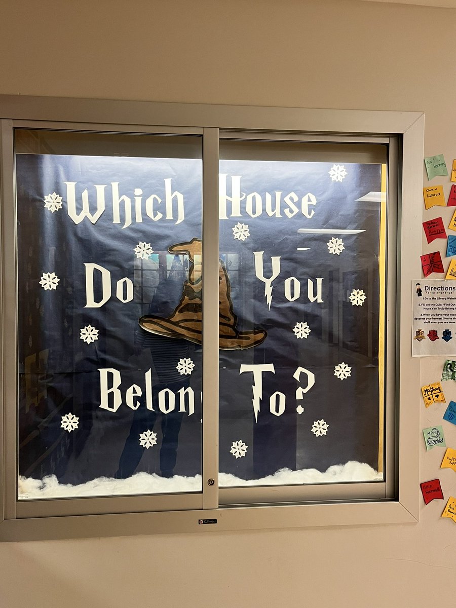 CC_MS_Library's tweet image. It’s a Harry Potter Christmas in the library! @CCCSD_MS