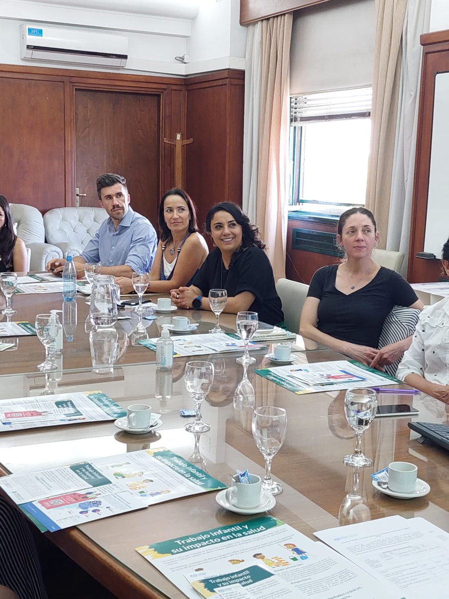 #GestiónAgrícola #Mendoza  
Durante esta mañana #CopretiMendoza dictó una nueva capacitación sobre Prevención del Trabajo Infantil y Adolescente en el Agro destinada a miembros de @TwitCASAFE, <a href="/MuniLujanDeCuyo/">Luján de Cuyo</a> y <a href="/MuniGuaymallen/">Guaymallén</a> ¡Gracias por participar!