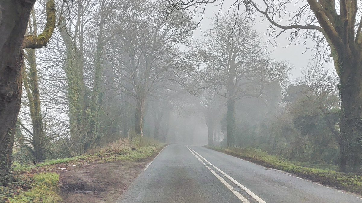 Today was so magical out in the English countryside. The major stops were Chipping-on-Norton and Chipping-on-Camden. It was all foggy today, you can really tell why Britain has always been considered full of mystics and magic