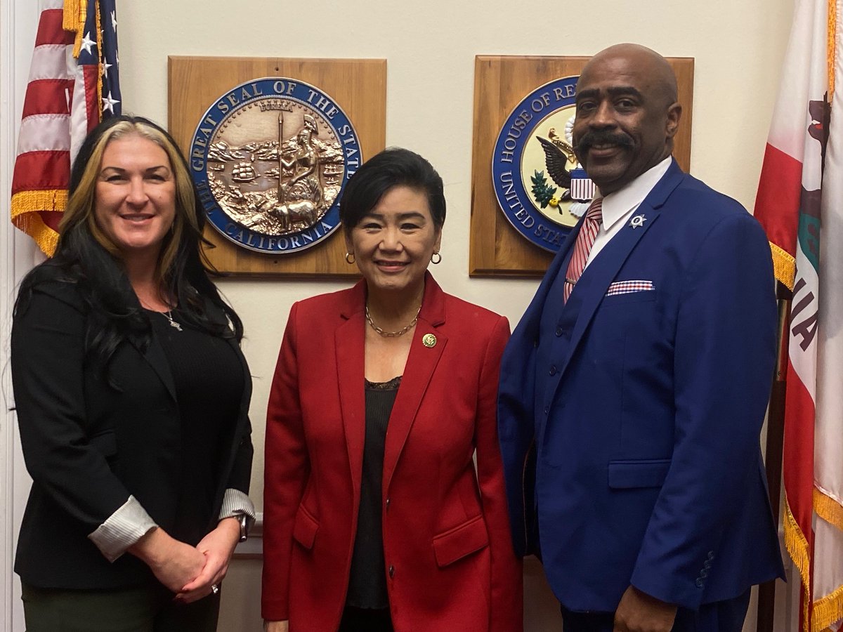 Another great meeting to discuss important #LawEnforcement issues with lawmakers. Thank you @RepJudyChu for our conversation on GPO/WEP, #PeaceOfficer recruitment & retention, and #OrganizedRetailCrime. #PORACinDC