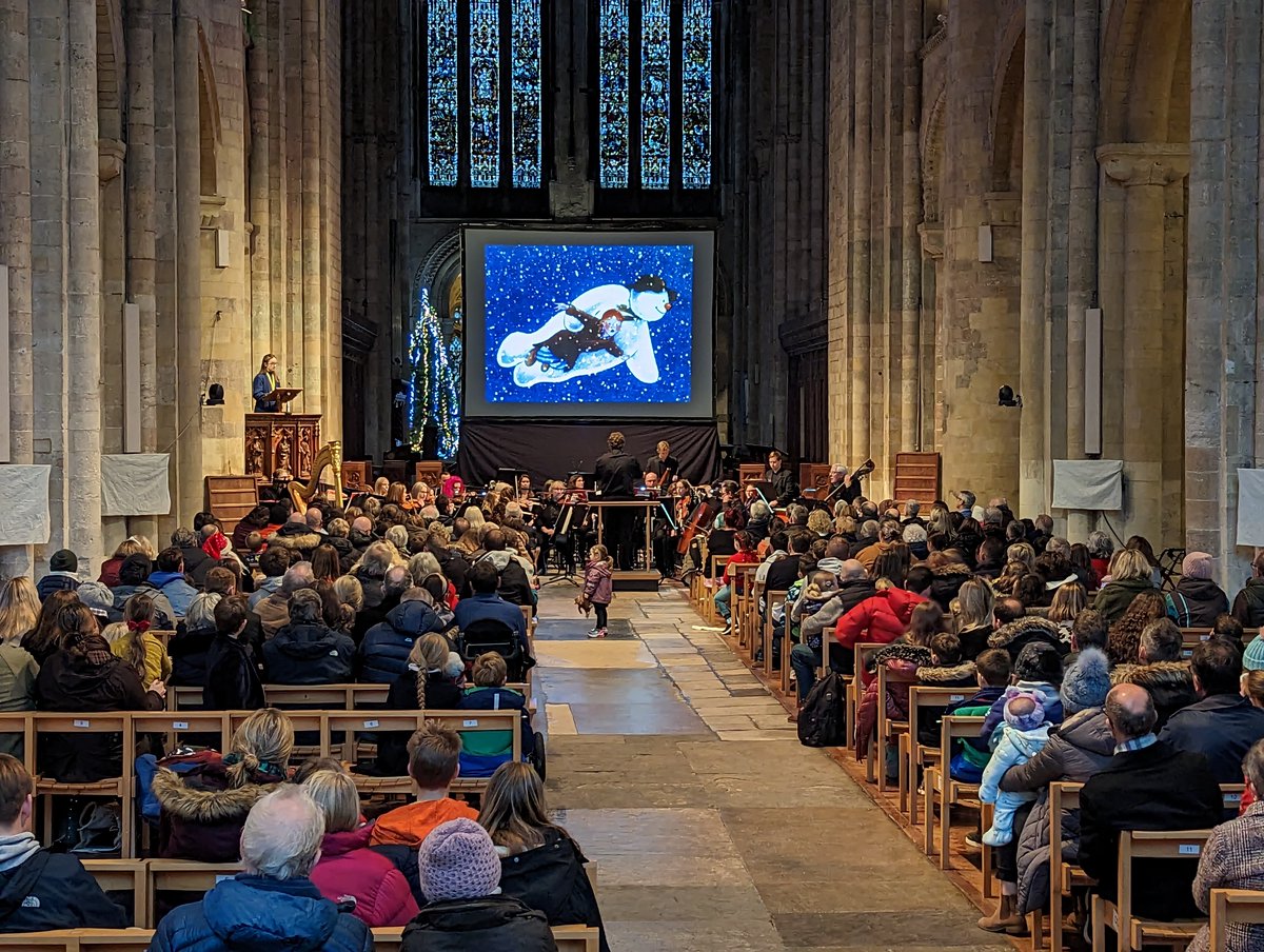 romseyabbey's tweet photo. It's that time of year! Don't miss the opportunity to experience some Christmas magic with two screenings of the Snowman, with live orchestra and solo choristers. Sat 16th Dec at 4.30pm &amp; 6pm.
Tickets https://t.co/58tU48puMw &amp;Romsey &amp; Test Valley Visitor Information Centre https://t.co/WQCnBTEfZH