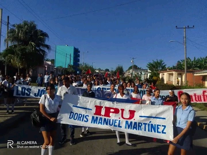 wilbrodrigues51's tweet photo. Muchas felicidades por su #53FEEM desde #San Luis. #SantiagodeCuba, siempre fieles a la Revolución a #Cuba. #dmesanluis. #TierradelosMaceos. #DPESANTIAGODECUBA https://t.co/yeuTEJ1oOc