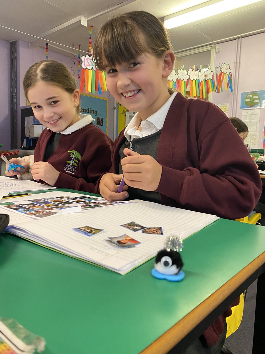 Mrs Batchelor tweet media