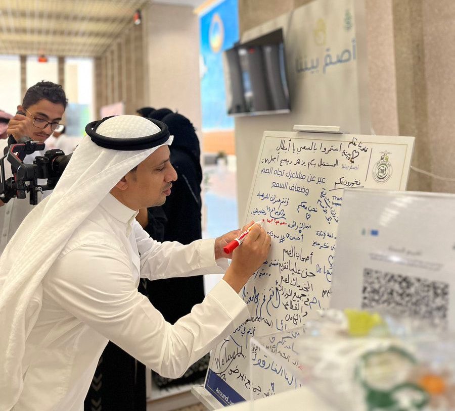 كلية الاتصال والإعـلام tweet media