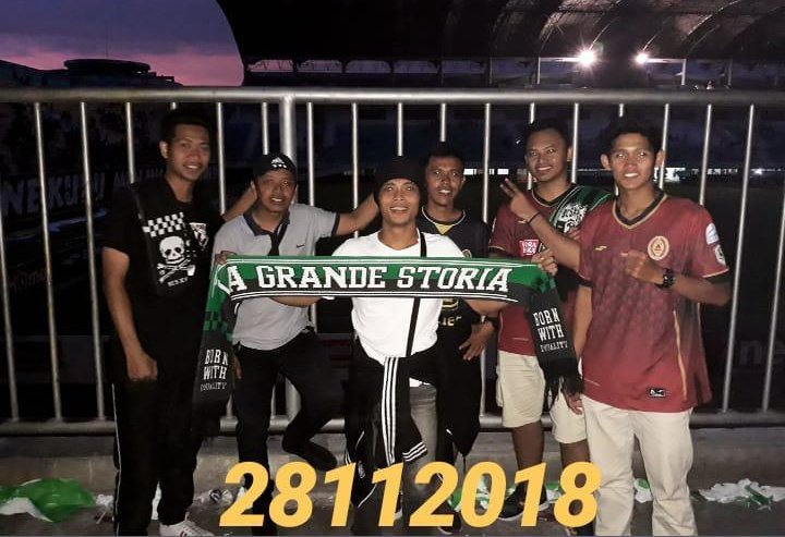 RyanKiwoID's tweet photo. @Fajarsurya27 @yusufApr_ @PSSleman Jelas masih boyyy, sejarah e bwoss https://t.co/pCSu6FoAnu