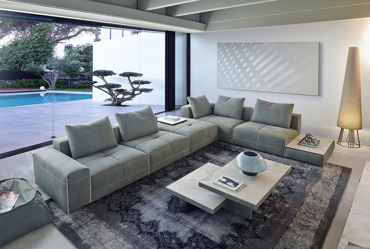 itDreamDesign's tweet image. Puzzle leather corner sofa
Dim. cm. 443 x 297 x h. 87.
Made in Italy.

buff.ly/3T8EGe1