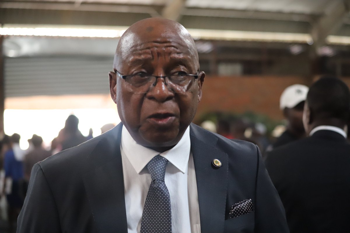 PSCJobFair 5 – Commissioner Larry Mavima told the media that the decision by the Commission to target the 19 to 30year-age group was driven by the Commission’s desire to encourage qualified youths to serve Govt and further develop their skills early in life.