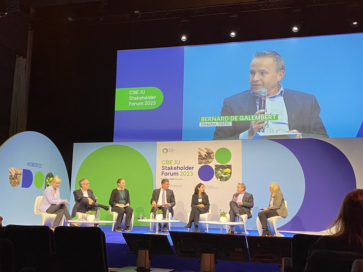 CleanStoriesEU's tweet image. “Less than 5% of chemicals produced in Europe are bio based. So there is ample room and resources for the advancement of #biobased chemistry”, said Bernard de Galembert, Director @Cefic #CBESF23 #bioeconomy
