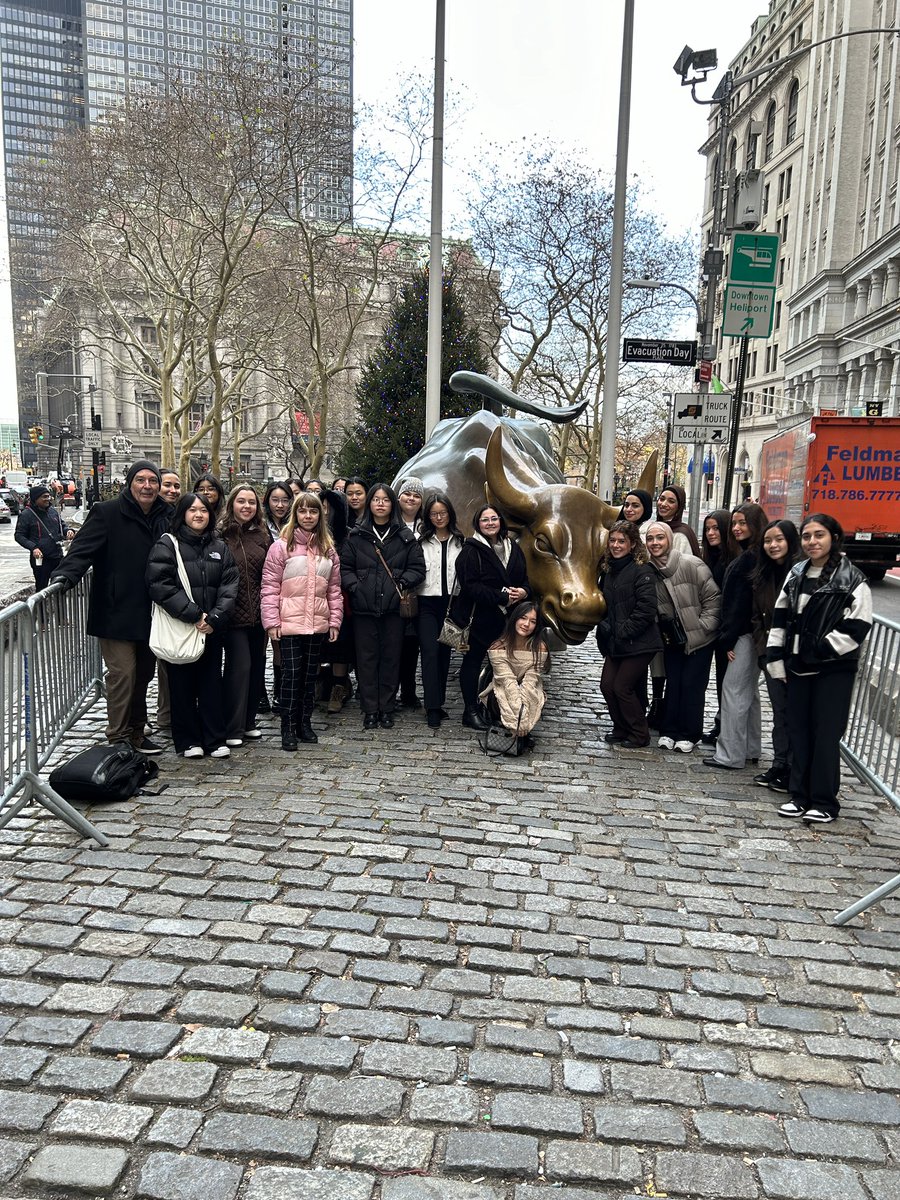 Tottenville AOF tweet media