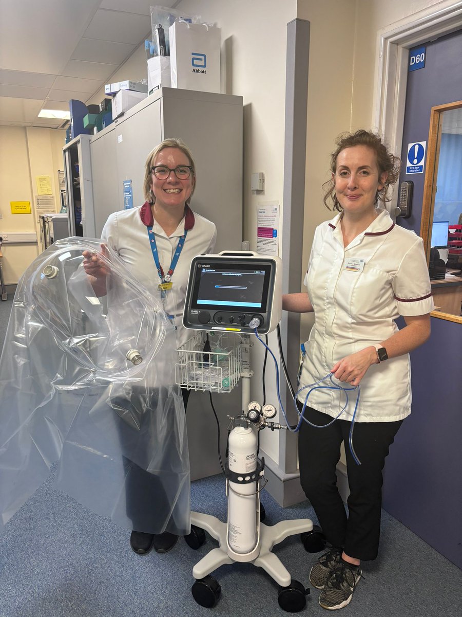 Getting our patients nutritional needs right is so important on improving outcomes in ITU, 5 years in the making and the metabolic meter has finally hit the unit! Happy to support @DietitiansUHNM1 in bringing better care to patients on ITU @UHNM_NHS @SandraBarring12
