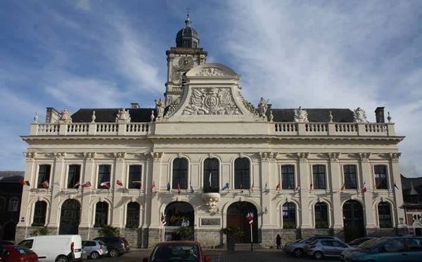 AireNouvelle1's tweet photo. CONSEIL MUNICIPAL !

Mardi 12 décembre 2023 à 20 H 00, salle des mariages, 2° étage de l'Hôtel de ville à #AiresurlaLys
Au programme 19 délibérations dont les tarifs municipaux 2024 ! https://t.co/2cceaKH6V6