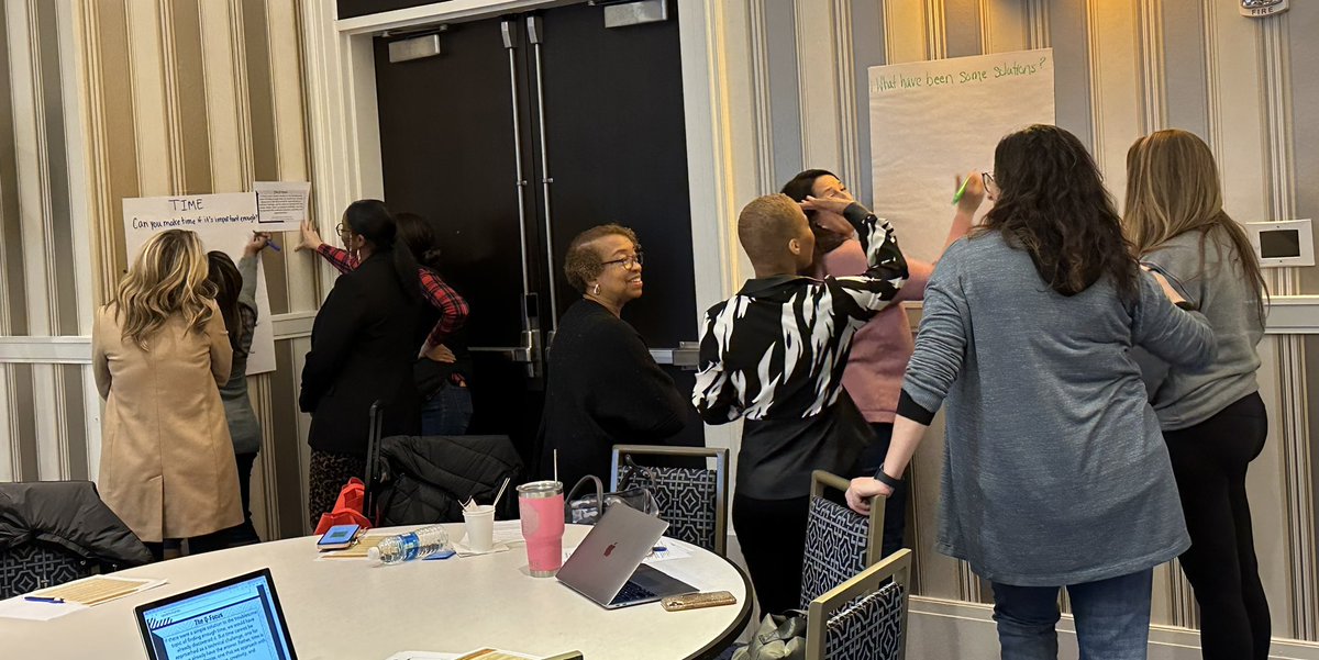 Lori Abbott tweet media