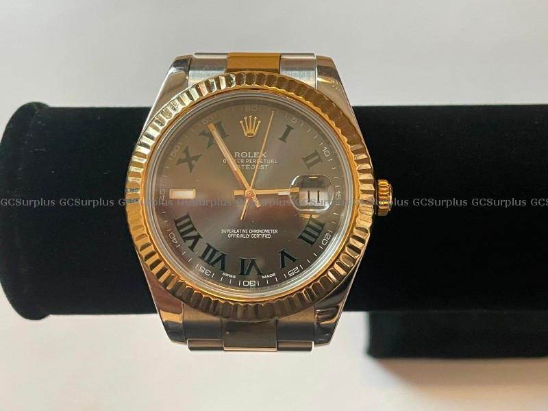 ⌚ This #Rolex #Datejust is the archetype of the classic watch. The design dates back to 1945! Treat yourself or a loved one to some luxury this holiday season by placing your bid on #GCSurplus ➡️ gcsurplus.ca/mn-eng.cfm?snc…