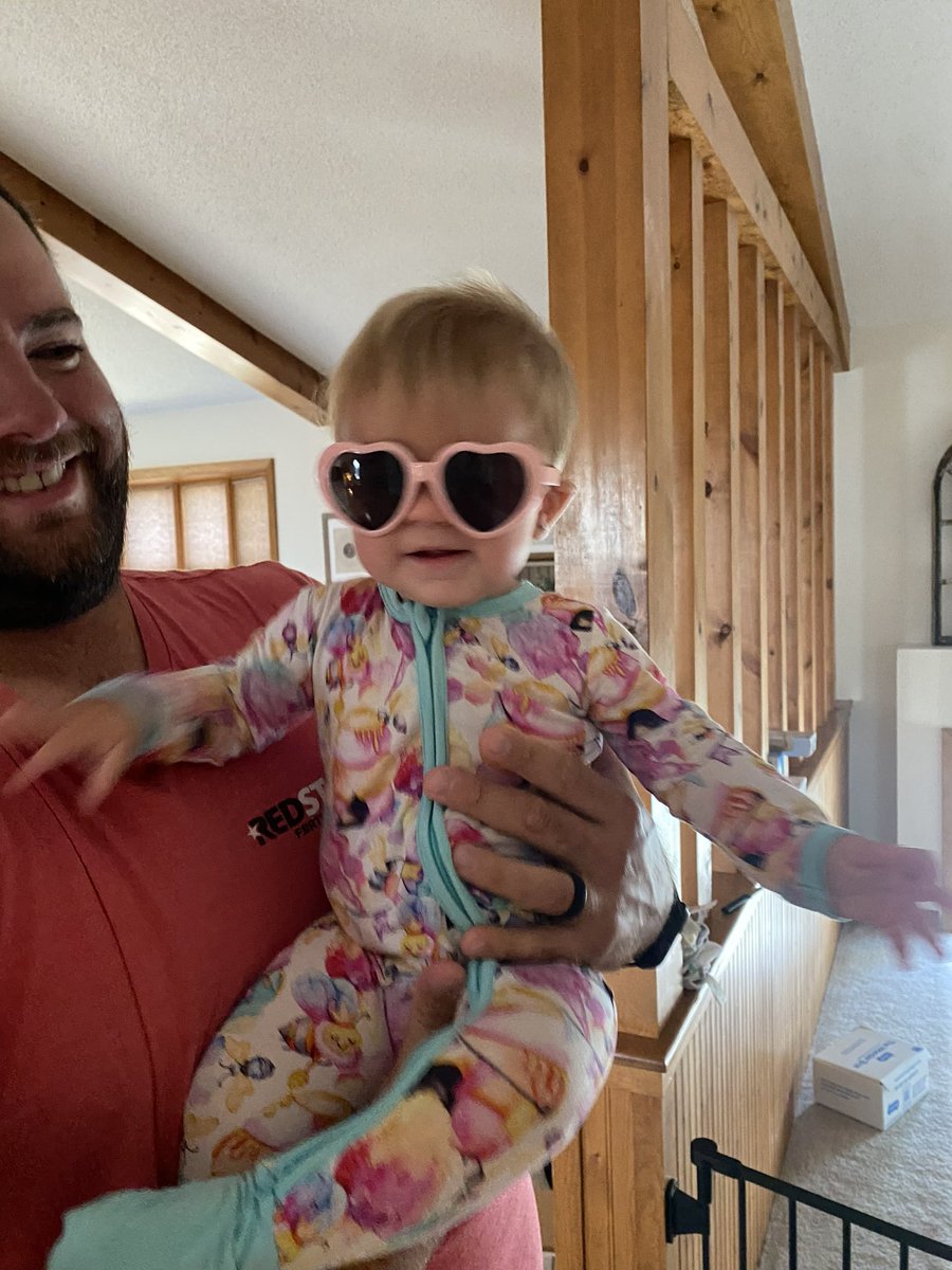 tylerkennedy930's tweet photo. Happy birthday to the girl that made me a father! https://t.co/QN4ASlkvfm