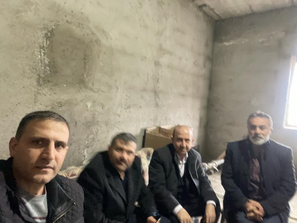 mamaksevdamiz's tweet photo. SEVDAMIZ MAMAK PLATFORMU OLARAK 
Önceki Dönem Yönetim Kurulu Üyemiz değerli Kardeşimiz Levent DEDE’yi yapmış olduğu İnşaatte Ziyaret ettik..
@ramazangul06 
@LEVENTDEDE1 
@ahmflzcemeyabil
@CemilKarakus06
@MehmetOnan0619
@AdemElibolca
@SeyhanArpa
@KutluMahalle
@AndicEfeyusra12 https://t.co/CicWO1z0AU