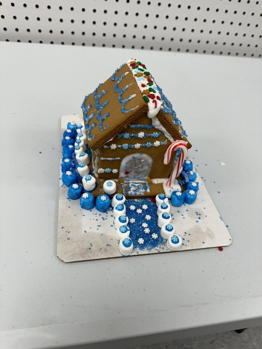 Woburn getting into the holiday spirit with our gingerbread house🎅🏻🎄<a href="/emilywiper/">Emily Wiper</a> <a href="/LillardDerick/">Derick Lillard</a> <a href="/joak80/">justin oakliff</a> <a href="/TheRealOurNE/">#OurNE</a> <a href="/ATT/">AT&T</a>