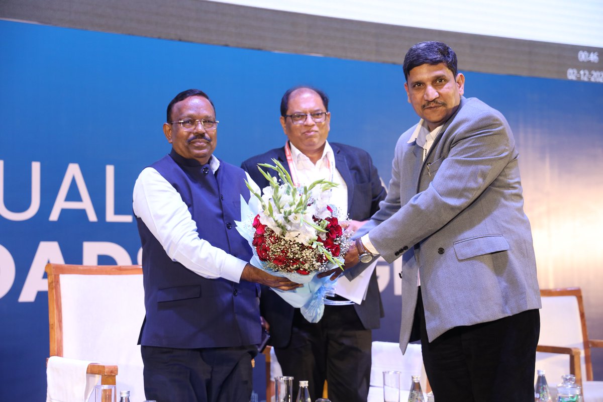 82ircgujarat's tweet photo. As we reminisce about the enlightening moments during TECHNICAL SESSION-3 at the 82nd Annual Session of IRC, where brilliant scientists and officers from R&amp;D organizations came together, 

(Contd 1/3) https://t.co/dNMs9zxRzx