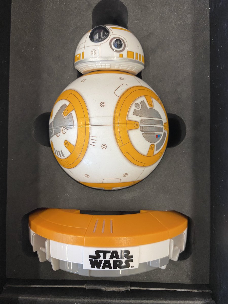 amusebook's tweet image. It’s #ComputerScienceWeek and the learning commons @StGregoryHCDSB is buzzing with activities, from @SpheroEdu to @microbit_edu!
How adorable is this #StarWars BB-8 @Sphero robot?! Available to book from the @HCDSB Learning Resource Centre! 🤖 @LRC_HCDSB @hcdsbsteam