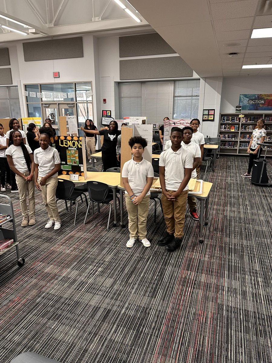 …it has started! Our Paul D. West Annual Science 🧬 Fair! Our Scholars are so excited to share their research! 10-3p @PaulDWestMiddle