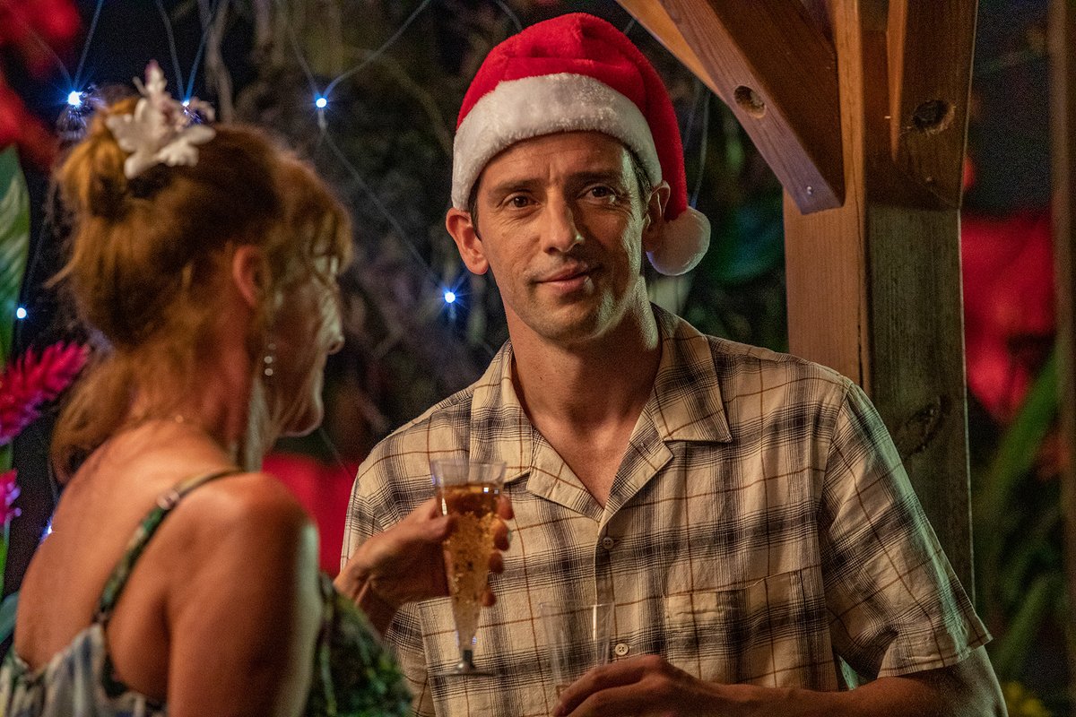 Who asked Santa for some Caribbean sunshine for Christmas? 🎁 You must have been good this year, because #DeathInParadise returns for a Christmas special on Boxing Day, 9pm on BBC One and iPlayer!