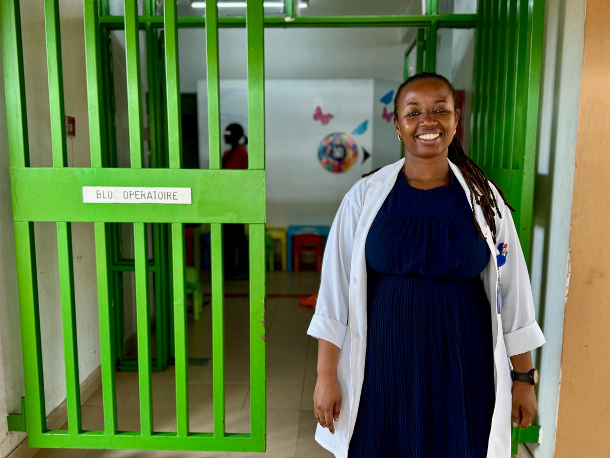 Kids Operating Room (@kidsoperating) on Twitter photo "Every morning you wake up knowing you want to learn & save lives" 💙
We love supporting surgeon's training, like KidsOR/<a href="/Smiletrain/">Smile Train</a> scholar Dr. Diane in 🇷🇼.
🗣 "When we treat a patient, I always feel I've gained either knowledge or skills that help me treat the next child." 👏 "Every morning you wake up knowing you want to learn & save lives" 💙
We love supporting surgeon's training, like KidsOR/<a href="/Smiletrain/">Smile Train</a> scholar Dr. Diane in 🇷🇼.
🗣 "When we treat a patient, I always feel I've gained either knowledge or skills that help me treat the next child." 👏