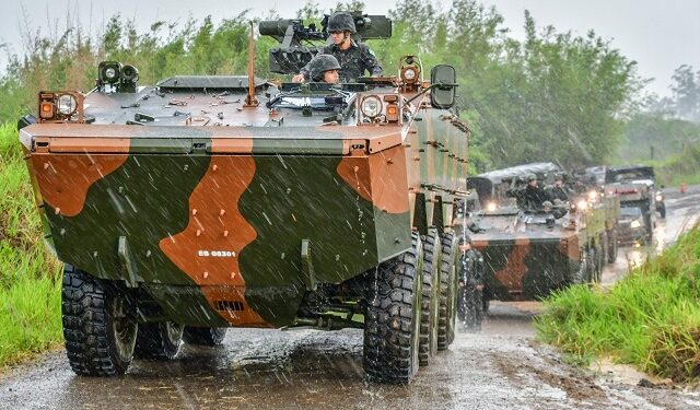 BREAKING:

The Brazilian Army is sending 16 4×4 Guaicurus Armored Multitasking Vehicles to the border with Guyana & Venezuela (to arrive before Dec. 20)

In addition,the 1st Jungle Infantry Brigade (2000 troops)has stepped up its presence in the contact zone with the 2 countries