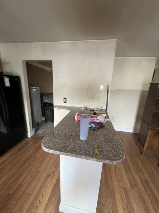 Finished painting my mom&rsquo;s kitchen yesterday. I am so sore. I sanded, washed the walls, cut all the edges