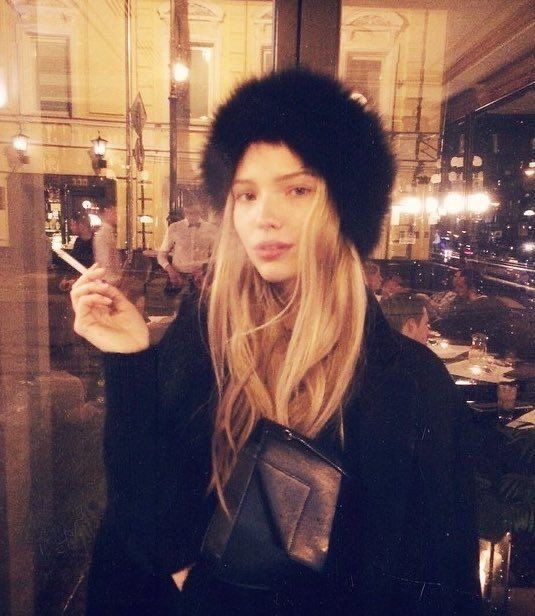#SashaLuss #Russianmodel #90s #runaway #slavic #furcoat #cigarette #RussianDoll #hotmodel #cityshop