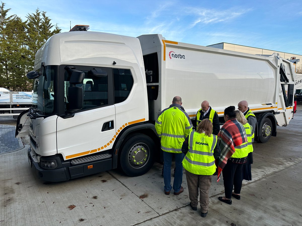 ScaniaUK's tweet photo. Today was a significant day for our team as we conducted training sessions for our Rental team on Super, CNG and electric vehicles, along with their charging procedures.

#DrivingTheShift https://t.co/bjS46OXZIh