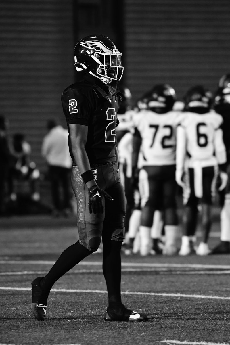 Junior Year Highlights!! 
hudl.com/v/2MdDC9