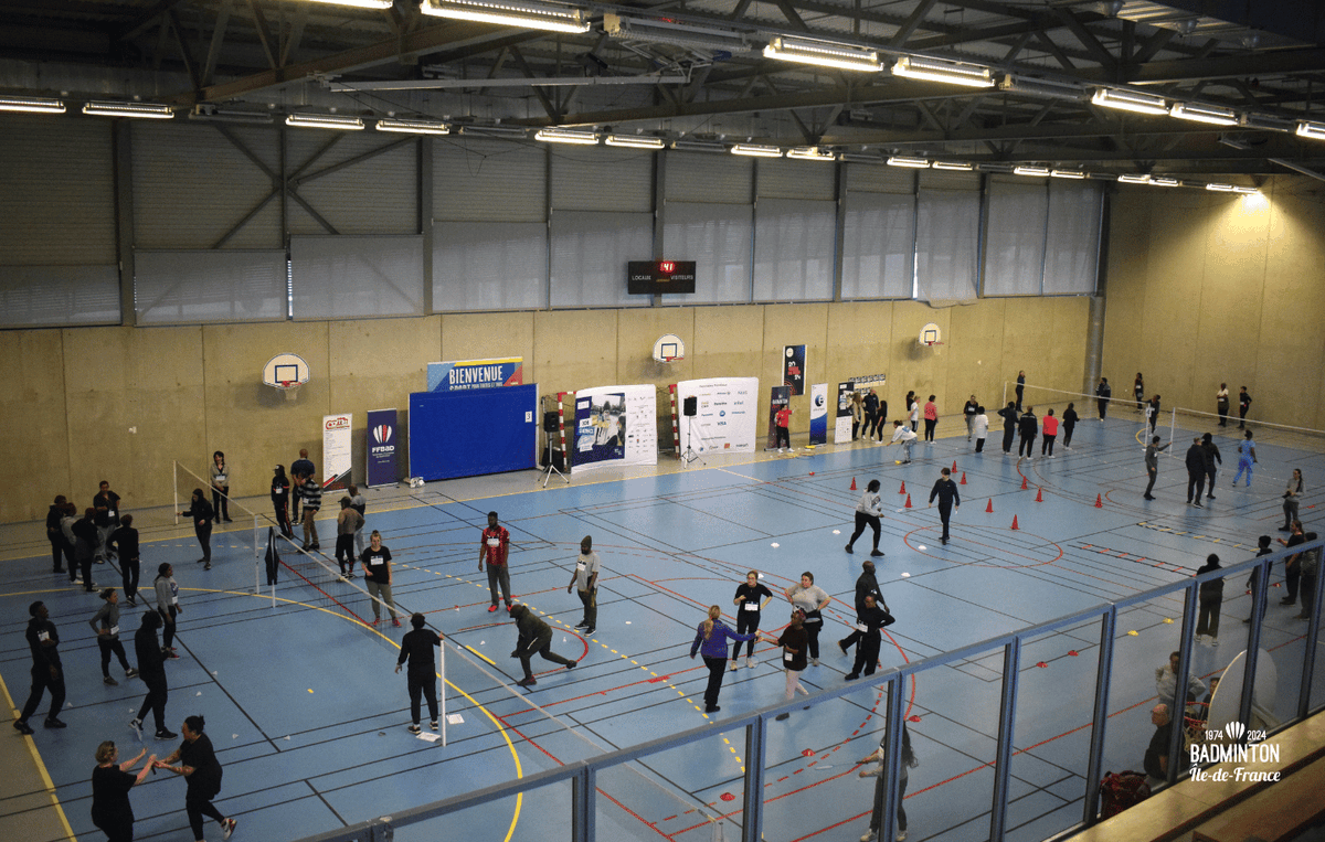 badminton_idf's tweet photo. Du Stade Vers l'Emploi 💼🏟️

L'événement du 5 décembre à @VilledeBagneux, organisé avec @poleemploi_IDF, a rassemblé 90 demandeurs d'emploi et recruteur ! 🤩

Merci au @COMBagneux et la @iledefrance  pour le bon déroulé de l'opération 💪

Plus d'infos 👉 https://t.co/aBetO0u7Bv https://t.co/6uApz0RFaF