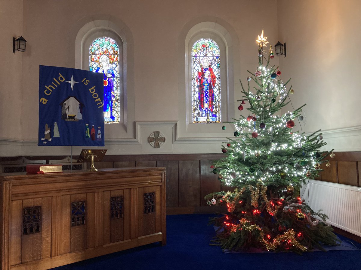 Carol Service at Gartcosh Church his Sunday 10th 6:30pm. Enjoy the Christmas story through songs and readings and a message, and then share hospitality - tea/coffee, warm snack food and cake - and a chat! Joint with #ChrystonUF and #StBarbarasRC - all welcome, bring a friend!