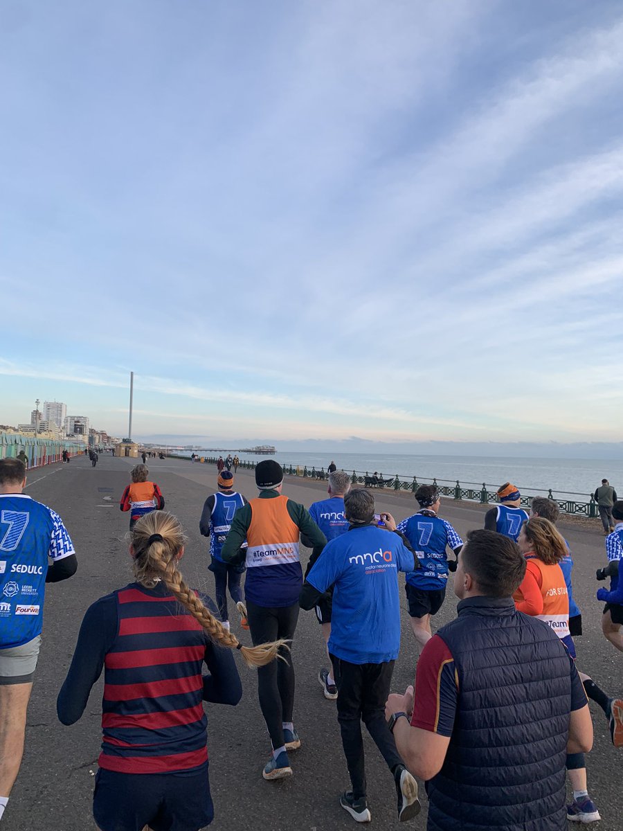 willmott84's tweet image. Proud to have been part of #7in7in7 in #brighton today. Huge support from the #mnd community! 💪💪 together raising awareness, vital funds which will one day find a cure @mndassoc @DarbyRimmerMND @AshWillmott
