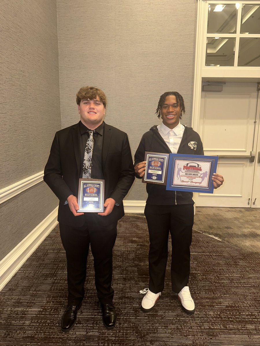 Clint Chichester (@clintchichester) on Twitter photo Had a great time at the All-County Dinner thank you to all the coaches I had a chance to speak with. <a href="/CoachStraley/">Owen Straley</a> <a href="/Coach_Segala/">Brees Segala</a> @CoachSterling64 <a href="/Coach_Kluber/">Coach Sean Kluber</a>
All-county
All-Division 1
Zellner nominee Had a great time at the All-County Dinner thank you to all the coaches I had a chance to speak with. <a href="/CoachStraley/">Owen Straley</a> <a href="/Coach_Segala/">Brees Segala</a> @CoachSterling64 <a href="/Coach_Kluber/">Coach Sean Kluber</a>
All-county
All-Division 1
Zellner nominee
