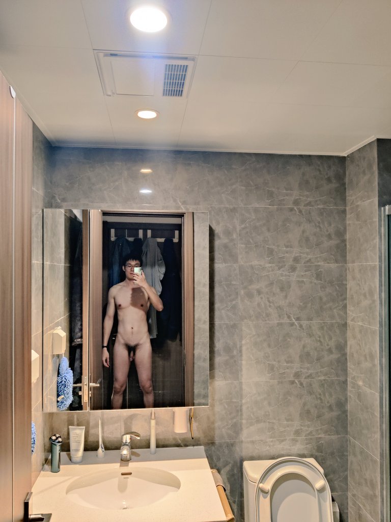 有空来我家做做也行，坐坐也行