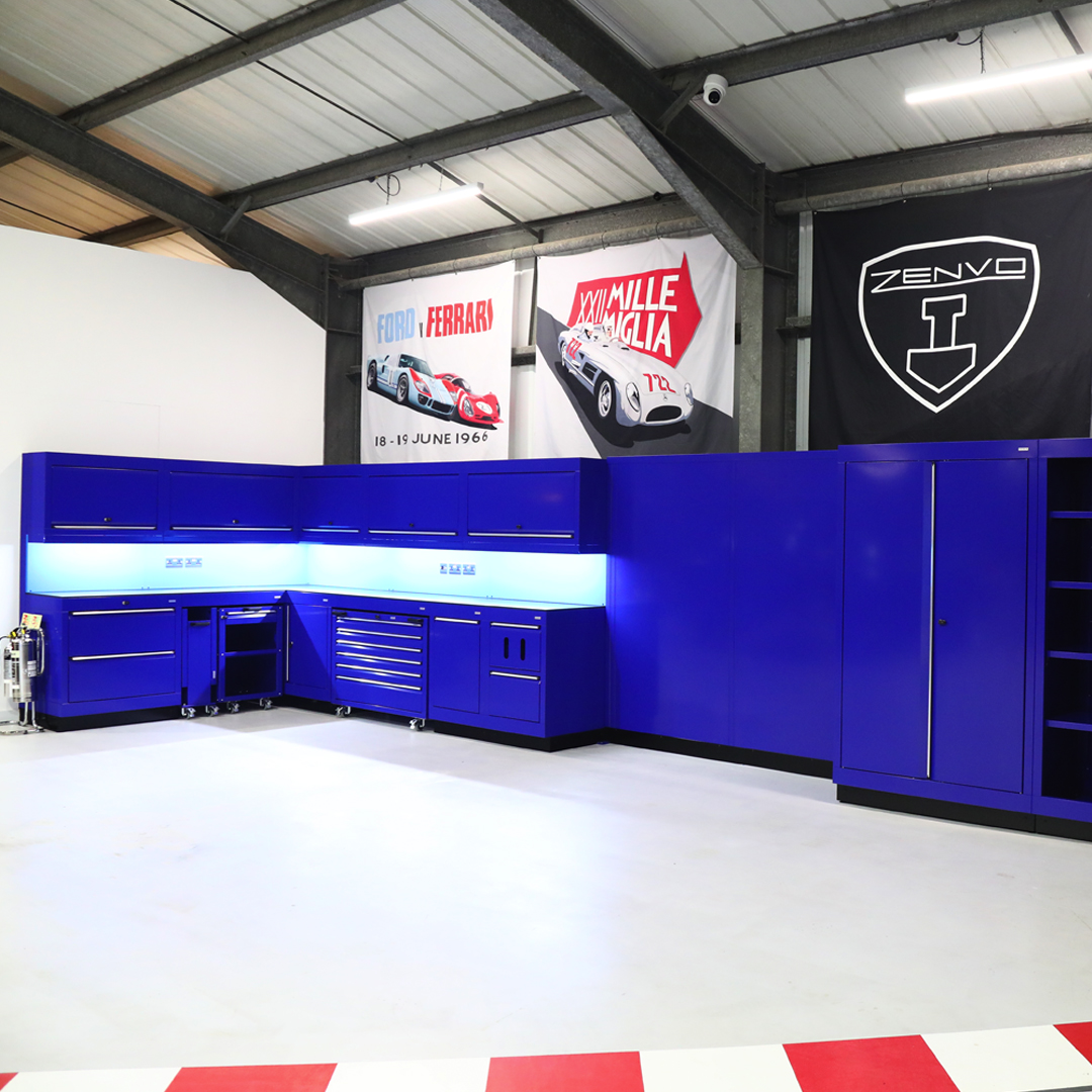 dura_garages's tweet photo. ๐ SHMARVELLOUS! Dura recently teamed up with
@Shmee150 for one of his most ambitious projects to dateโฆ turning an old milking parlour into the ultimate dream car garage! https://t.co/eweGaKGjIc #Shmee #Shmee150 #DreamGarage #DreamCars #CarCollection #supercars #SportsCars https://t.co/cH6dx5Xoiv