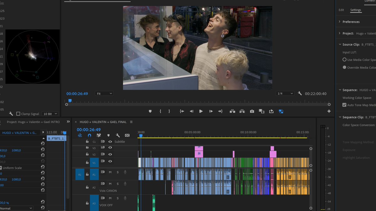 Bientôt le 2ème épisode de "French Twinks Inside"... Entrain d'enregistrer les voix-off, des faires les sous-titres en anglais, la colorimétrie, le mixage audio et de réviser les petits détails de montage... Eh oui toujours un sacré boulot de sortir 45 minutes de contenu